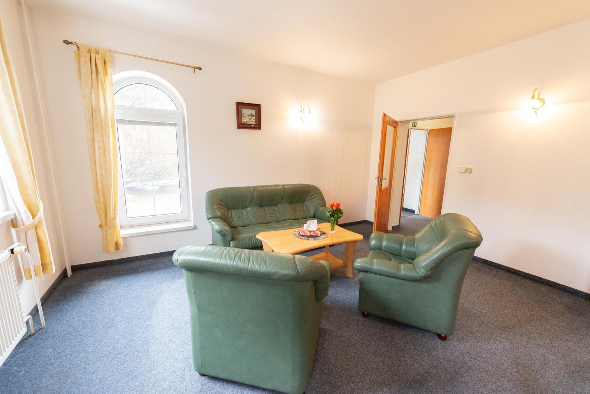 Pension Najdek Žďár nad Sázavou エクステリア 写真